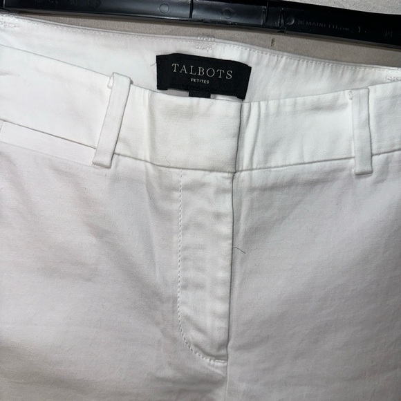 Talbots White Capris 0P 98% Cotton - Picture 2 of 9